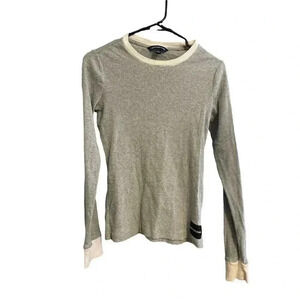 CALVIN KLIEIN JEANS GRAY TOP SIZE MEDIUM